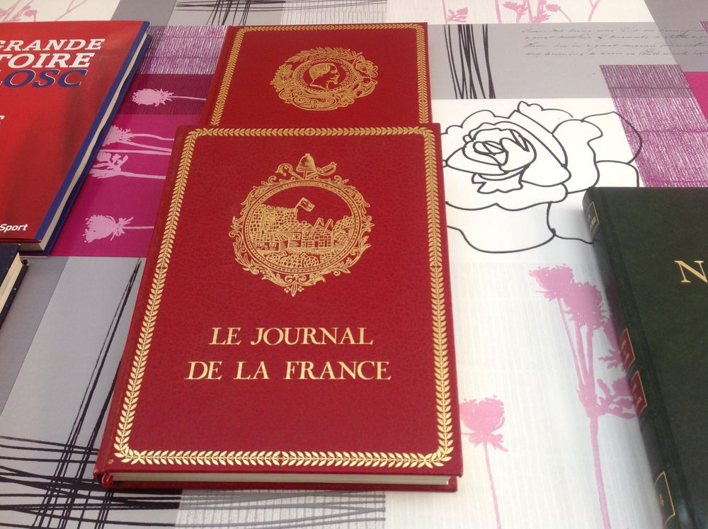 livres encylopedie 3 Tourcoing (59)