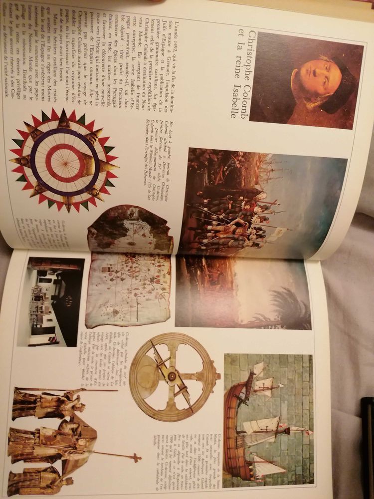 livres Les grands empires 25 Valenciennes (59)