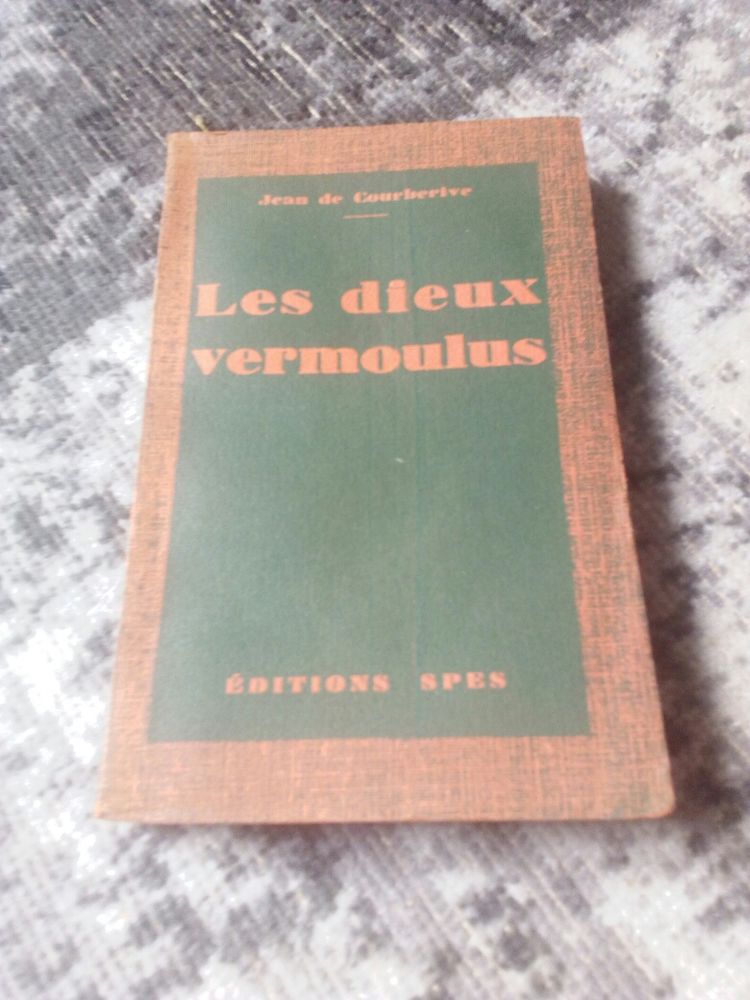 livres Jean de courberive les dieux vermoulu �dition spes 14 Lisieux (14)