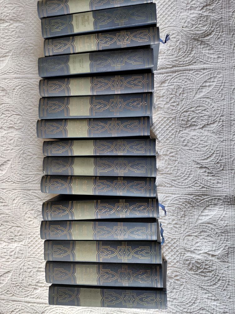 15 livres de Jules Verne. 60 Bondy (93)