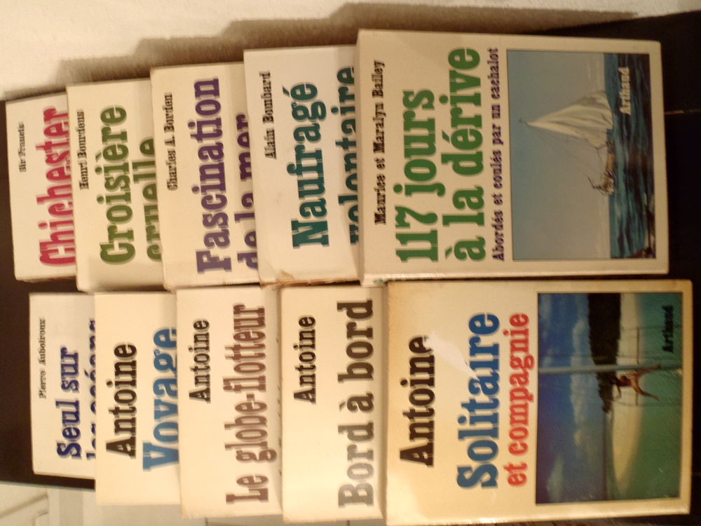 LIVRES  LITTERATURE MARINE 2 Toulon (83)