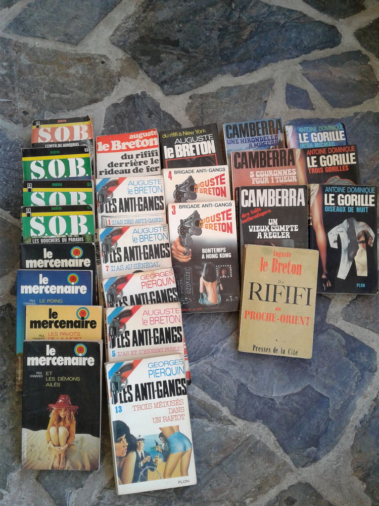 Lot de 24 livres Le mercenaire- S.O.B - Les anti-gangs - Bri 12 Dinan (22)