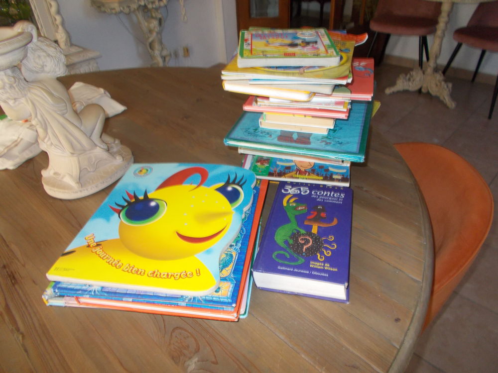 lot de 40 livres  en parfait �tat
15 Bourgoin-Jallieu (38)