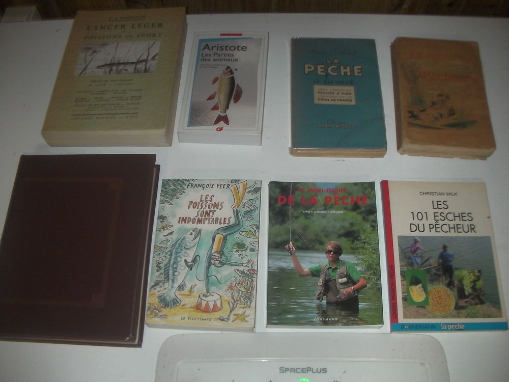 8 livres de p�che N� 197� 204 1 Roques (31)