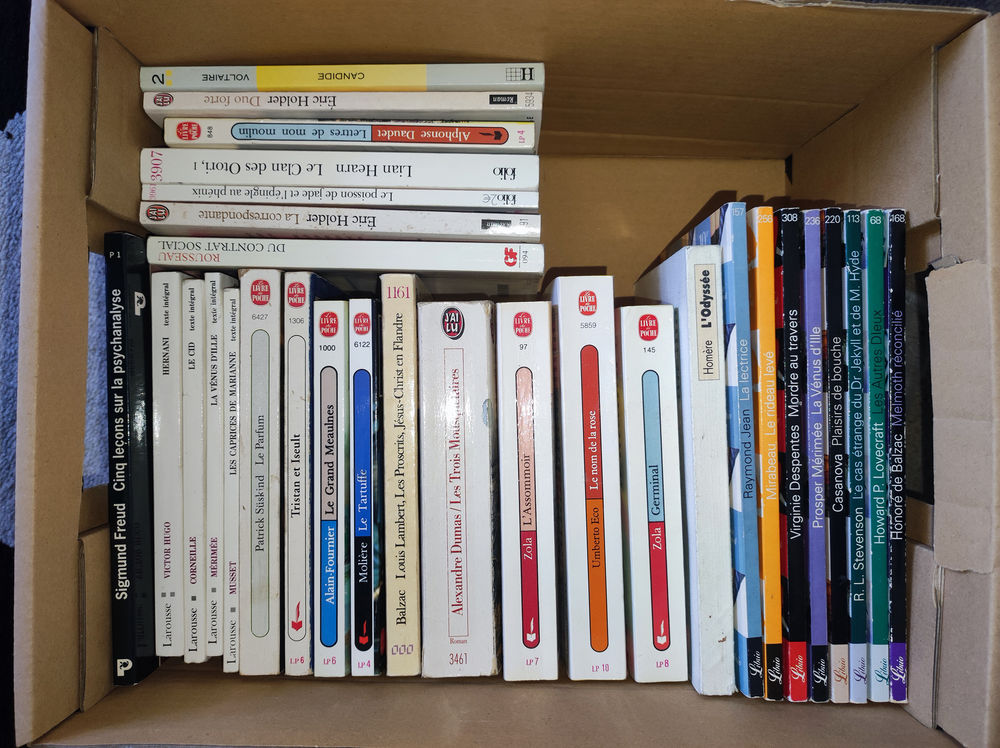 Lot 30 livres de poches 9 Marseille 5 (13)