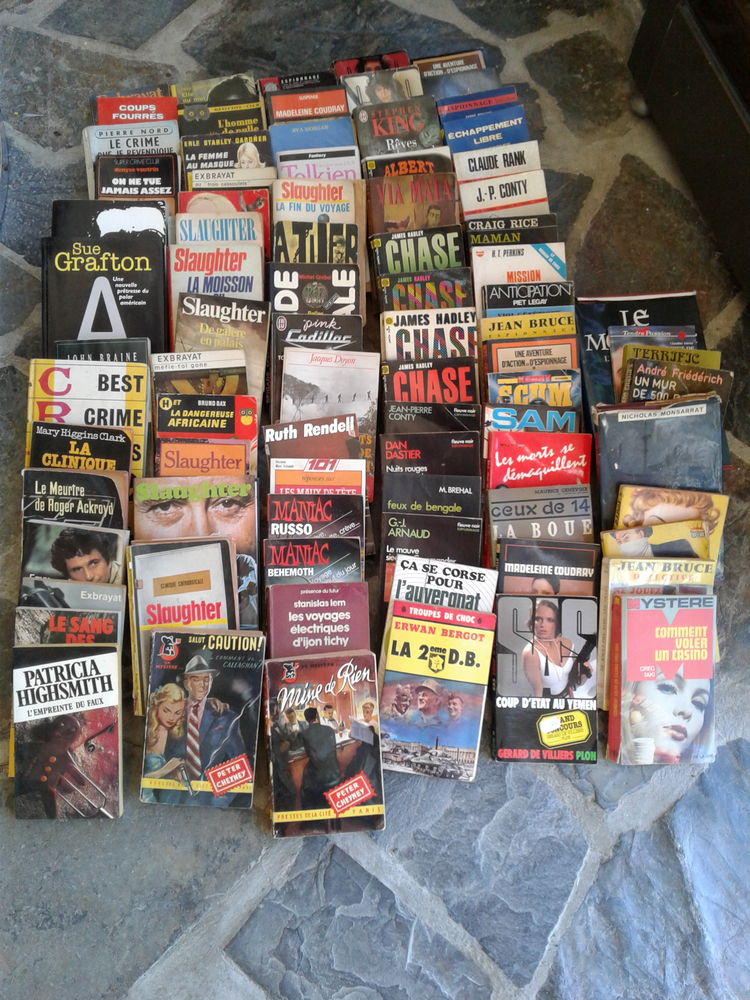 lot de 84 livres policier, espionnage, d�tective 20 Dinan (22)