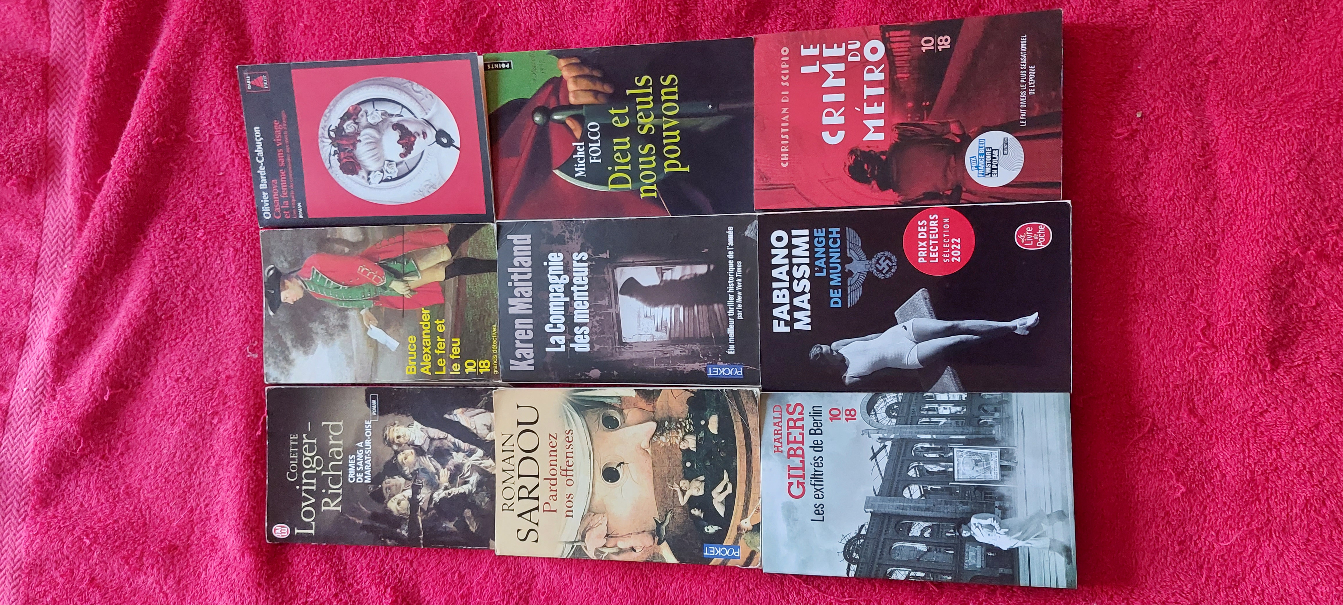 livres policier  historique  30 Paris 12 (75)