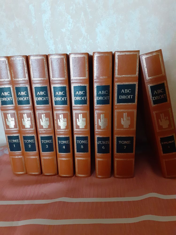 Livres reli�s ABC Droit 7 tomes + un suppl�ment 60 Grisolles (82)