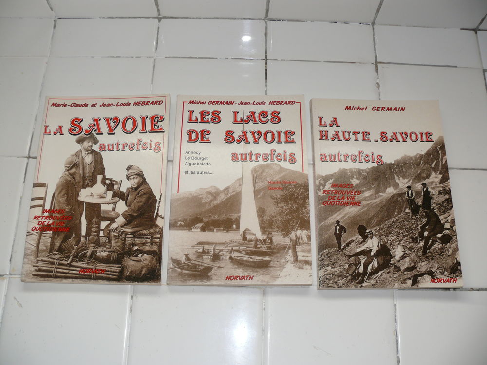 Livres  Savoie et Haute-Savoie  18 Saintes (17)