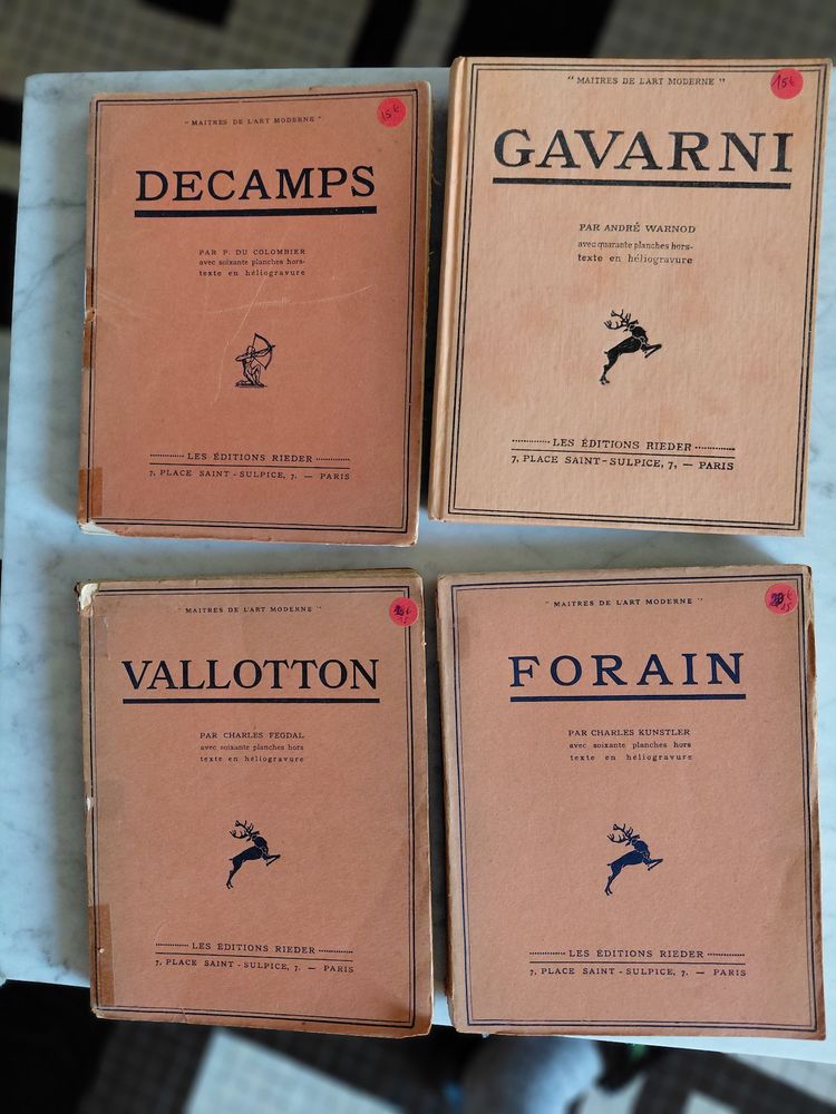 4 livres de la s�rie  Ma�tres de l'art moderne  ann�es 1920 15 Herblay (95)