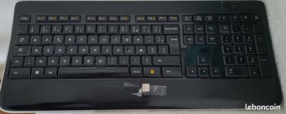 Logitech clavier K800 AZERTY 60 Antibes (06)