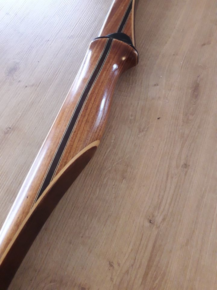 Long Bow Falco Triumph Ventage 68  45' 28  300 Fenouillet (31)