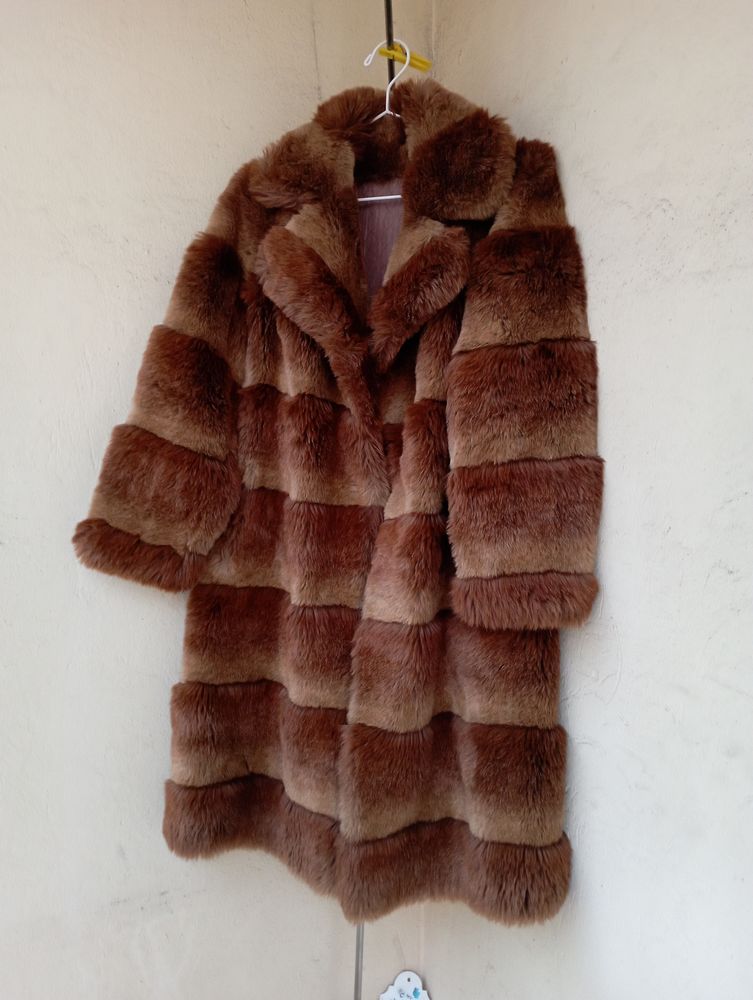 Long MANTEAU VINTAGE ann�es (1970 1980) fausse fourrure 50 Nice (06)