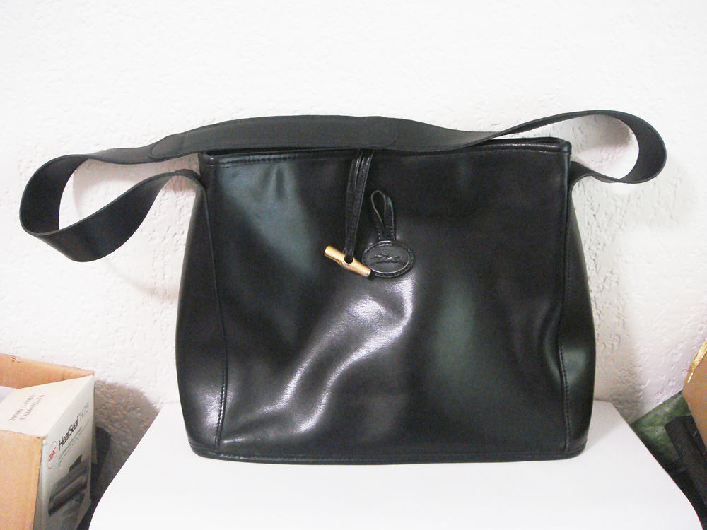 Sac longchamp ligne Roseau Essential. Neuf 100 Vitrolles (13)