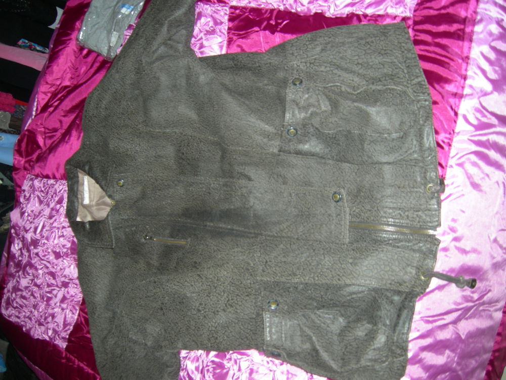 longue veste cuir marron grande taille 12 Agde (34)
