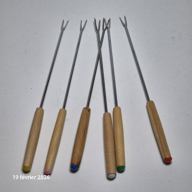 Lot de 6 longues fourchettes � fondue, acier Inoxydable, 5 Saumur (49)