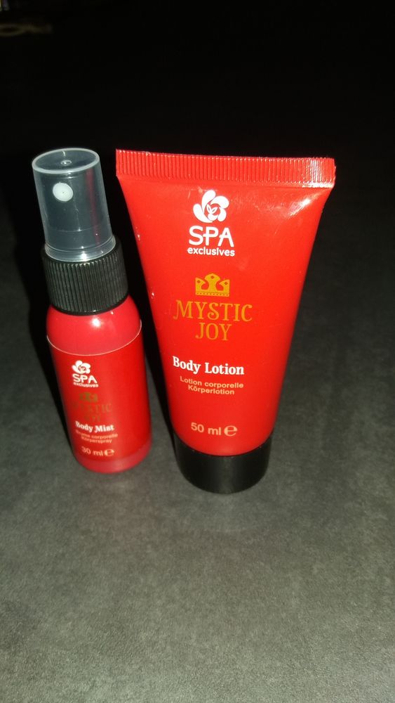 Lotion et Brume corporelle - Mystic Joy (Neuf) 6 Angoul�me (16)
