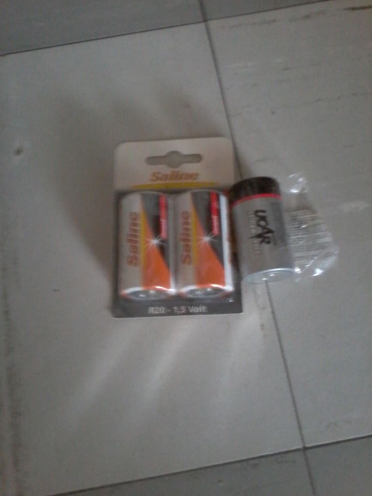 Lots 3 grosses piles de marque neuve 5 Tourcoing (59)