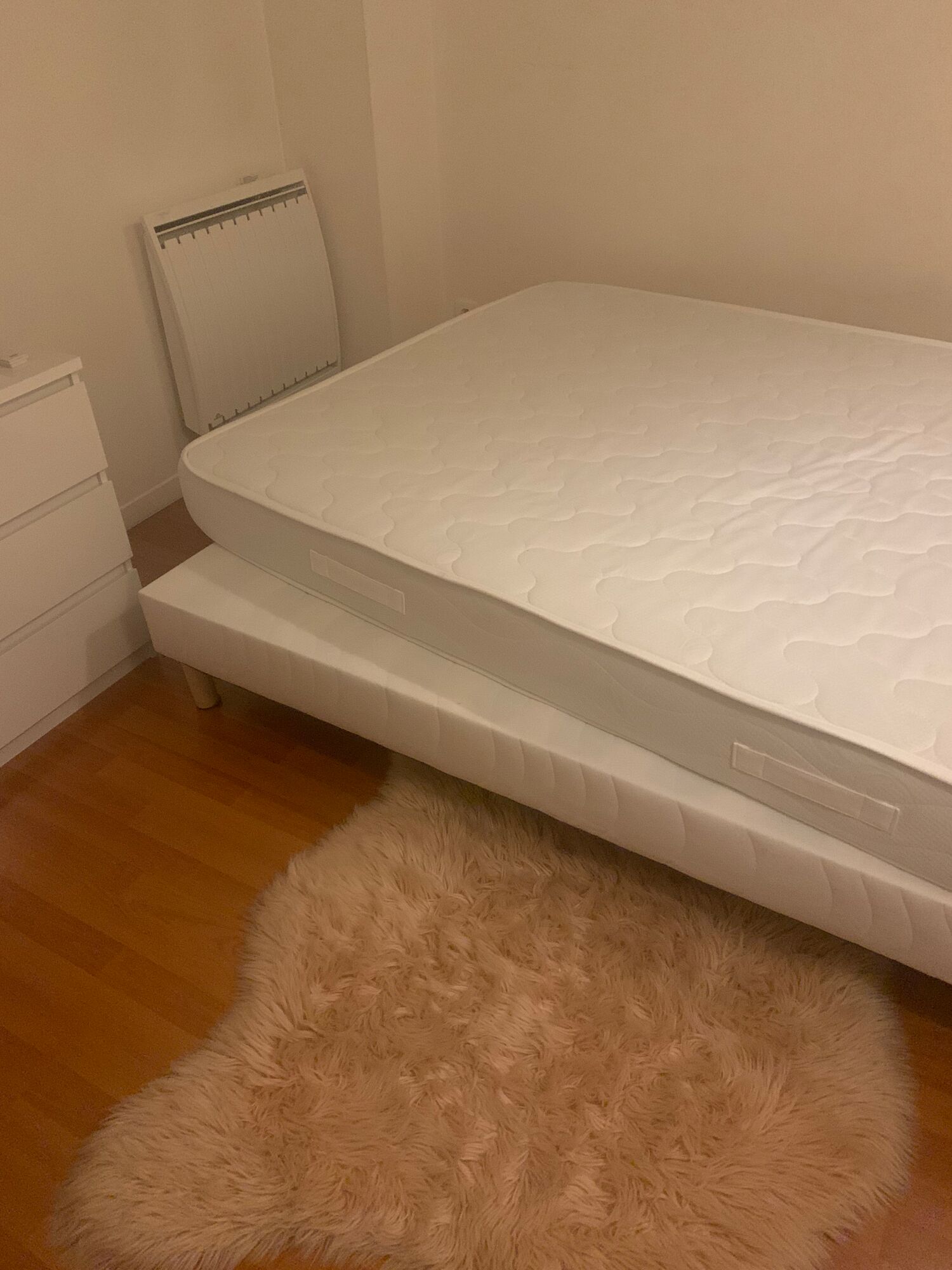 Lots de meubles divers 395 Orl�ans (45)