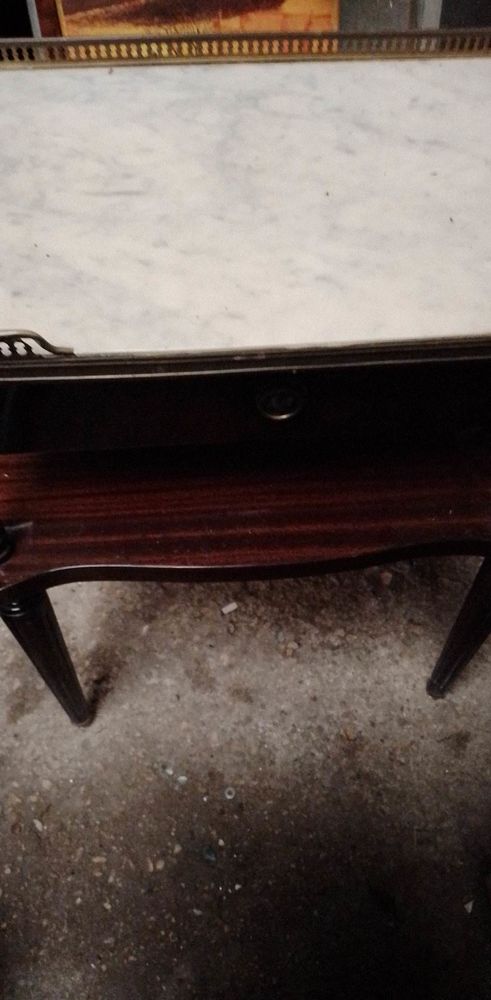 lots de 2 tables de nuit  hauteur 59 cm long '44 cm 20 Vrigne-aux-Bois (08)