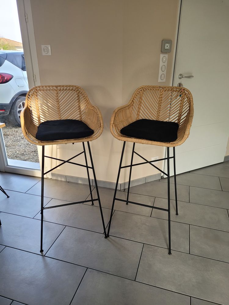 Lots de 2 tabourets de bar en rotin 245 La Ville-Dieu-du-Temple (82)