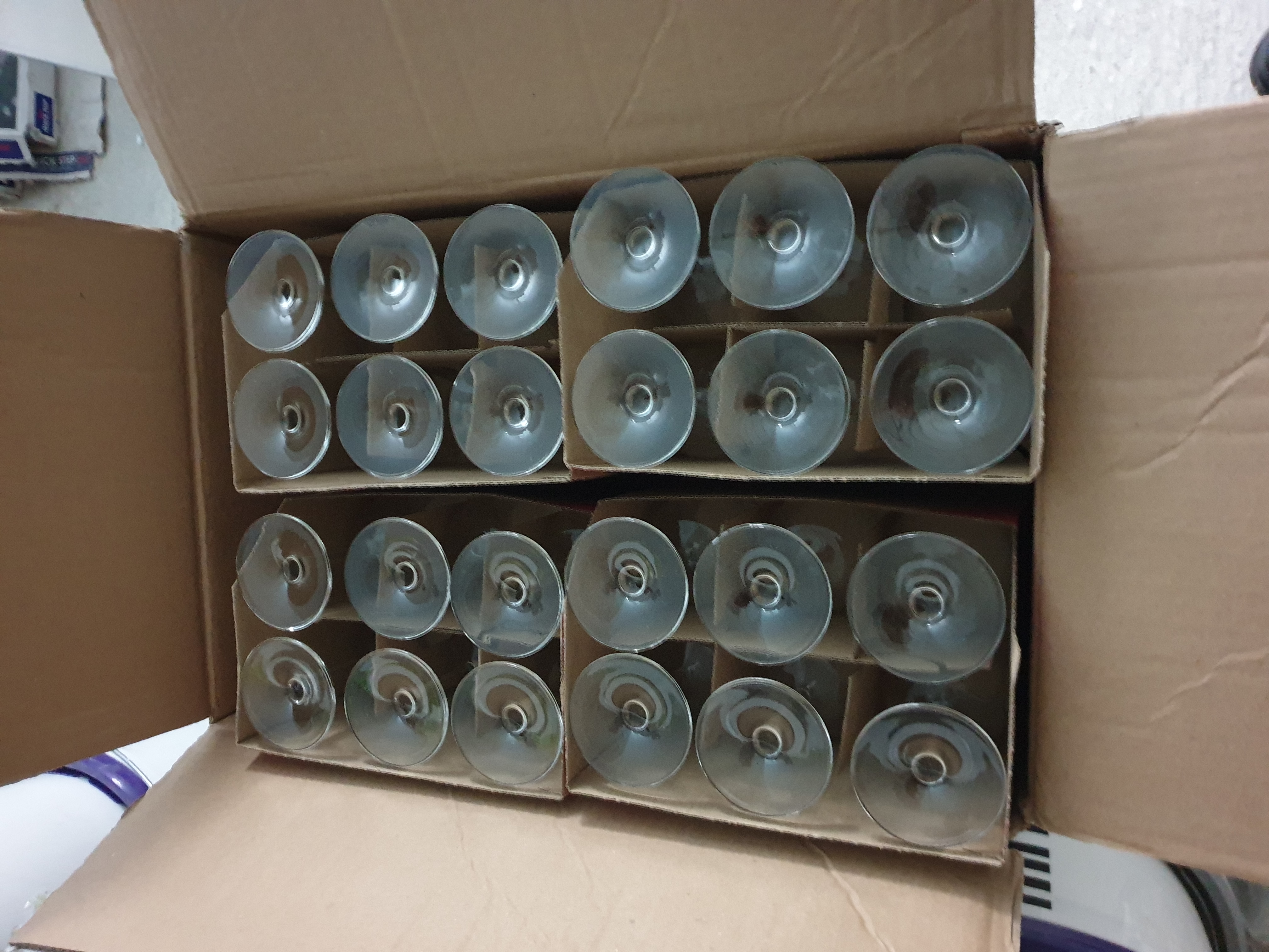 lots 108 verre a vin mariage ou �v�nement 100 Gu�nange (57)