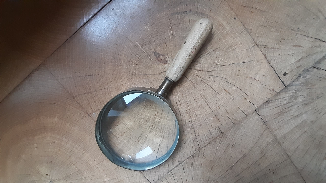 loupe ancienne 5 �zanville (95)