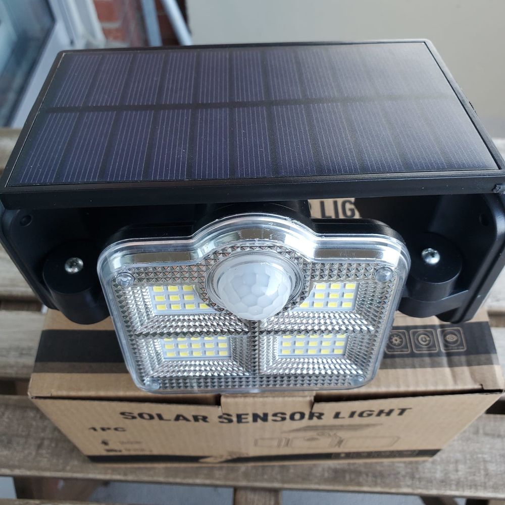 Lumi�re solaire � d�tecteur de mouvement 25 Levallois-Perret (92)