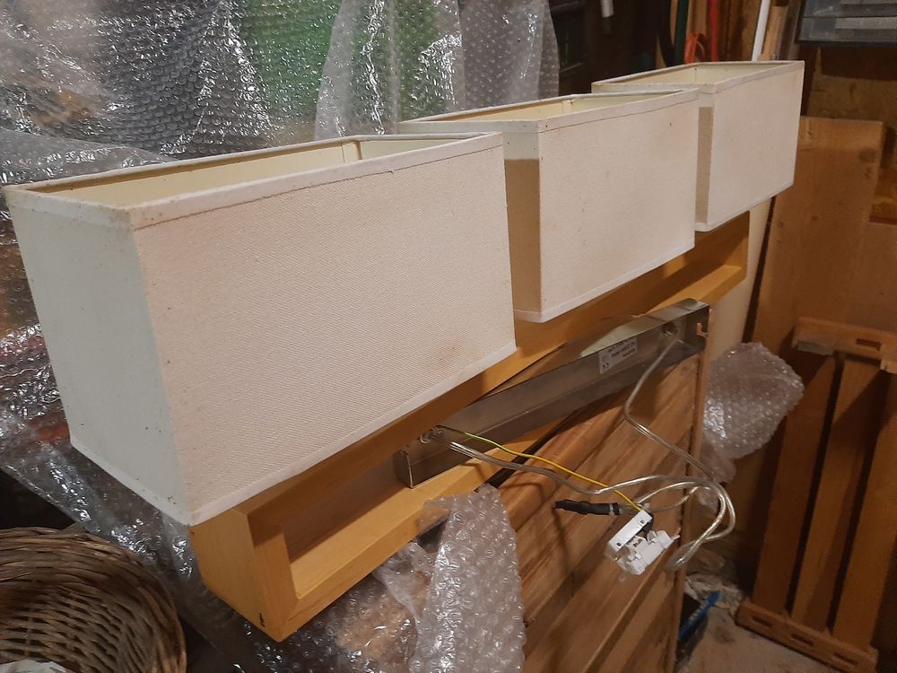 Luminaire en bois
20 Cou�ron (44)