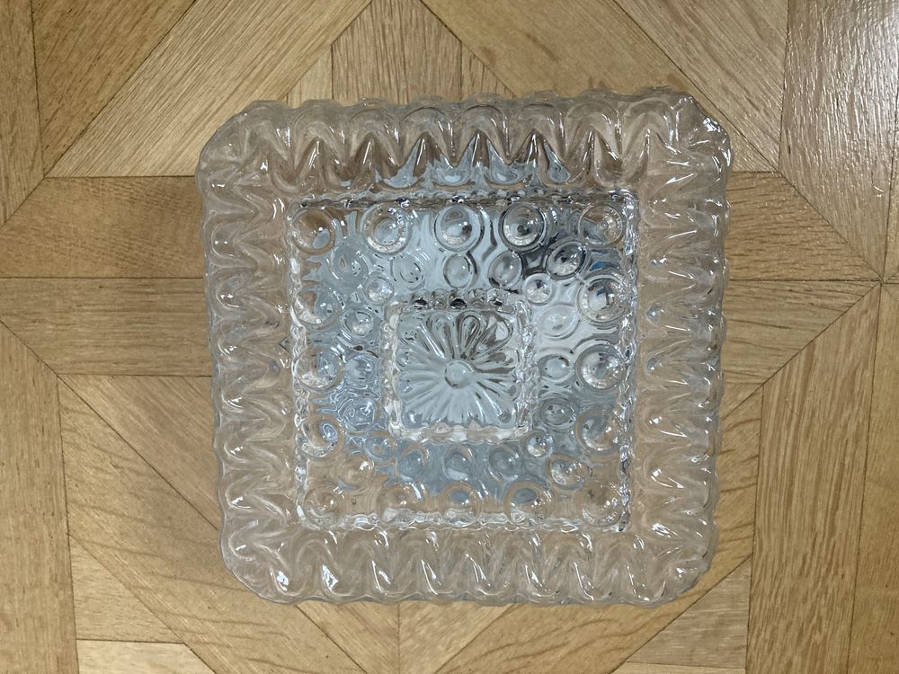 Luminaire Carr� 10 Annecy (74)