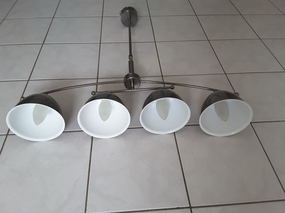 luminaire 4 globes 30 Landevieille (85)