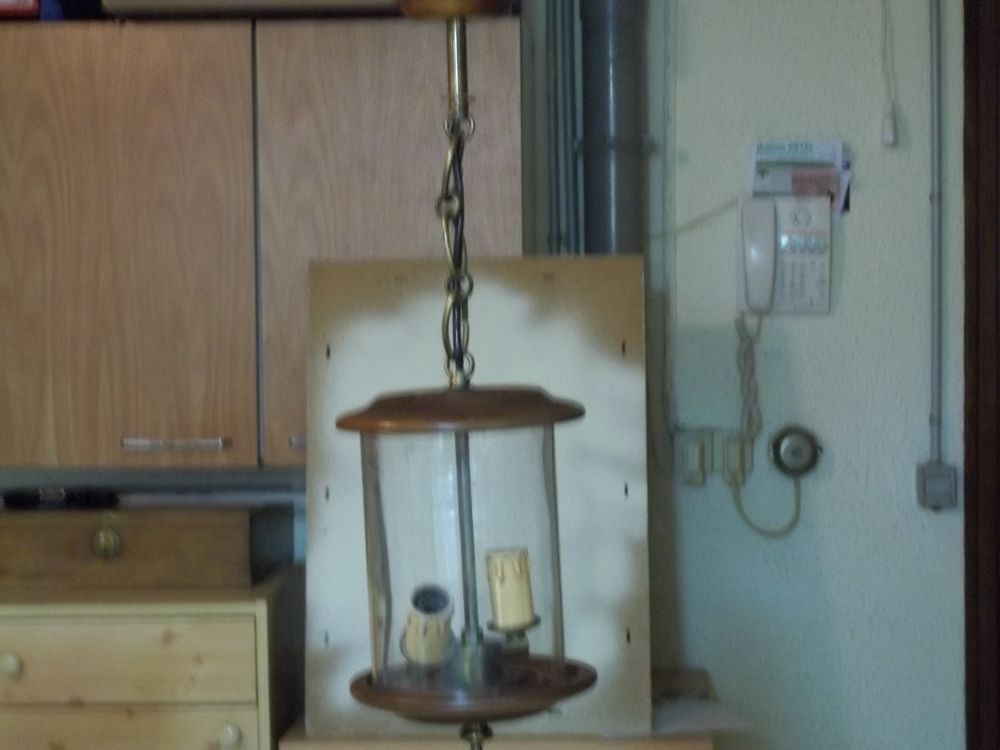 LUMINAIRE type  SUSPENSION            
25 Roche-lez-Beaupr� (25)