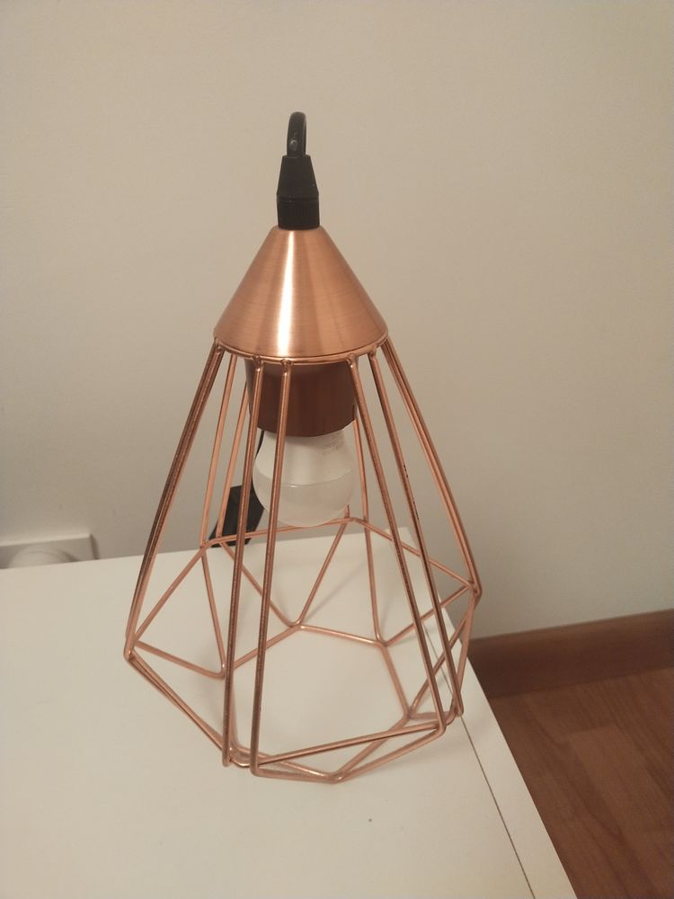 Luminaire 10 La Roche-sur-Yon (85)