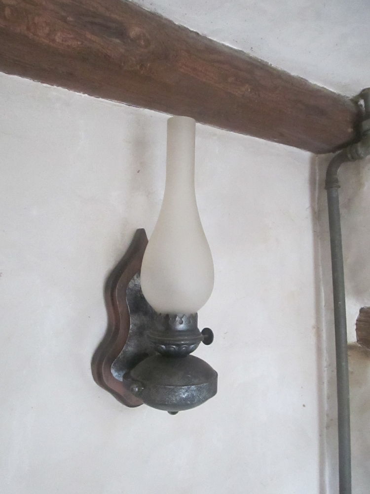 2 luminaires appliques murales
15 Montaigu (85)