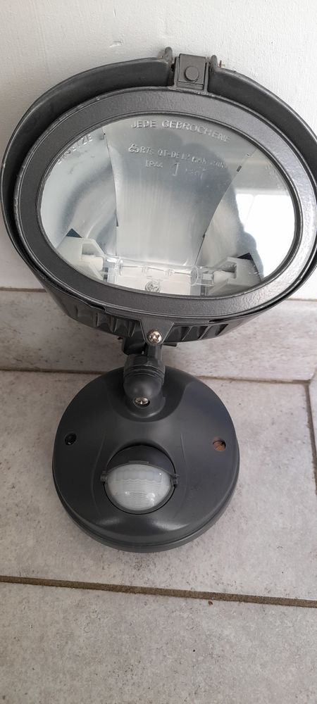 luminaires 15 Aspres-sur-Bu�ch (05)