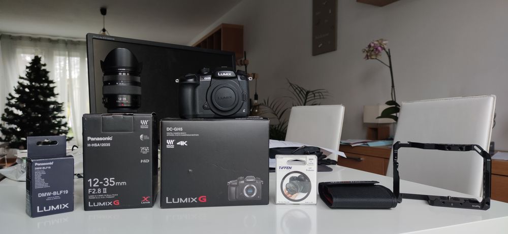 Lumix GH5 + Lumix 12-35 F2.8 1300 Br�tigny-sur-Orge (91)