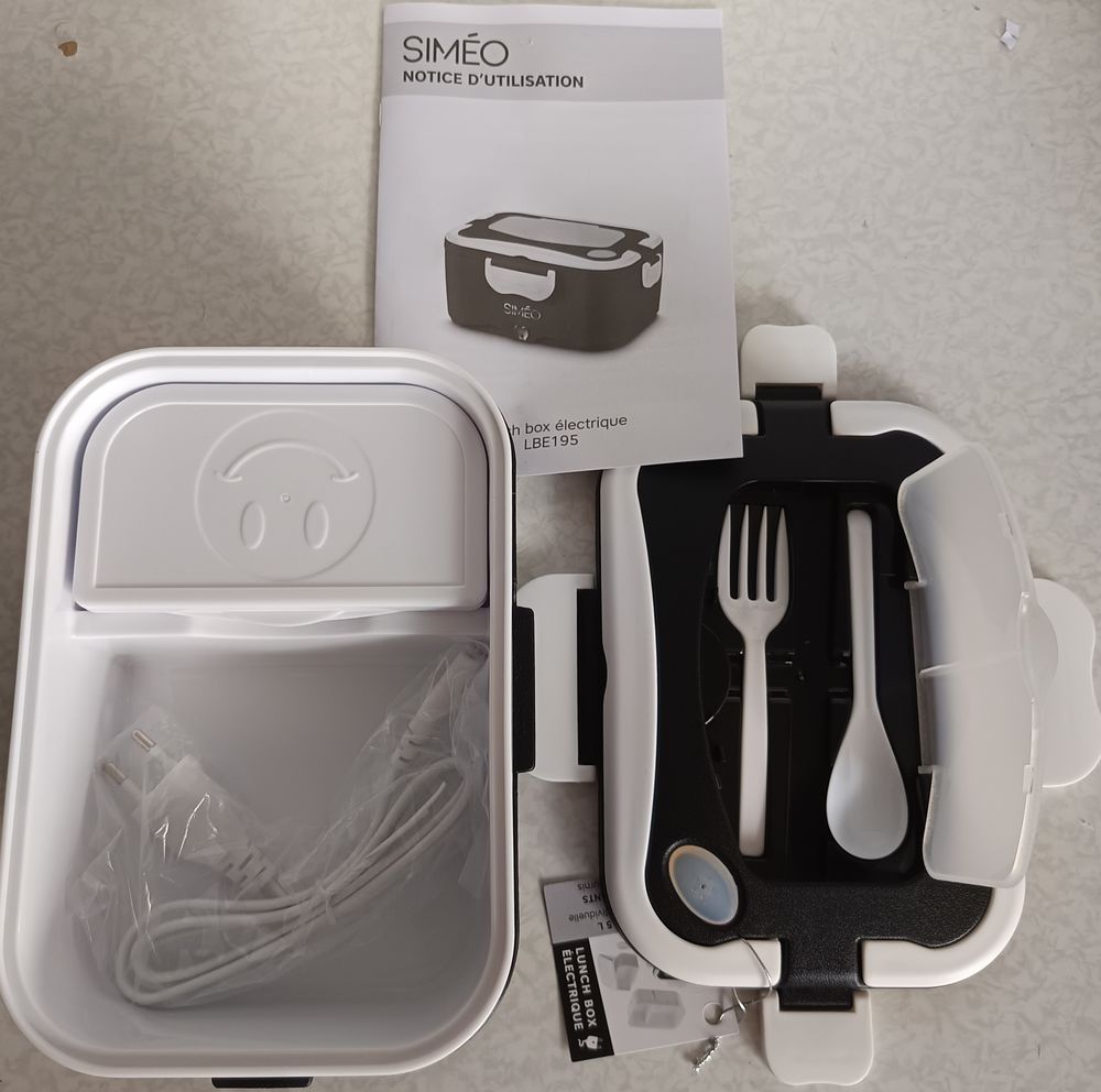 Lunch box Noir SIMEO Electrique LBE195 Neuf et Complet 35W 25 Courbevoie (92)