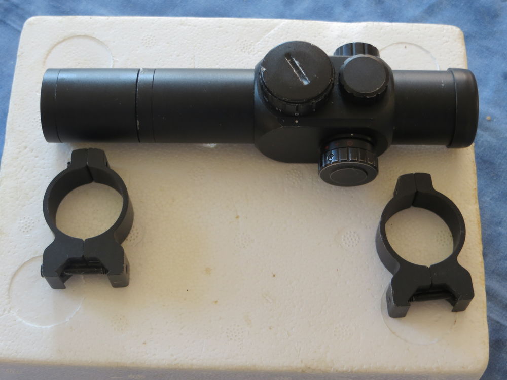 Lunette   BUSHNELL l TROOOOPHY 1X30 . 80 Joigny (89)