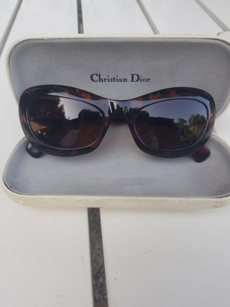 Lunette soleil Dior 200 Escragnolles (06)