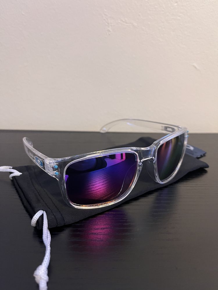 Lunette de soleil Oakley Holbrook 20 Bagnols-sur-C�ze (30)