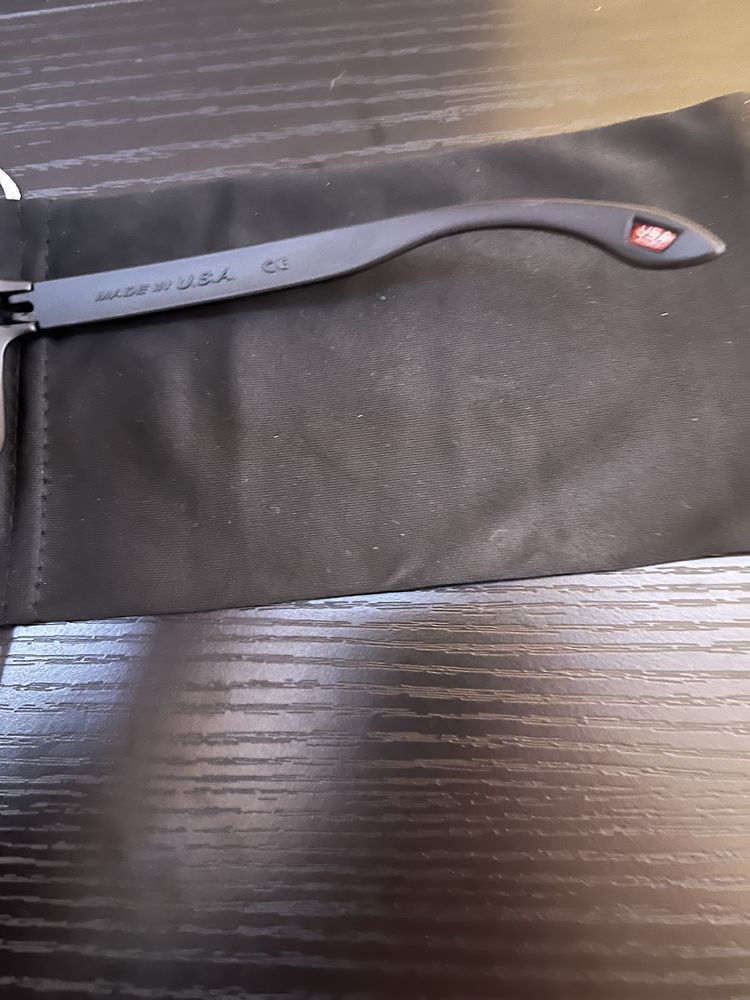 Lunette de soleil Oakley Holbrook 20 Bagnols-sur-C�ze (30)