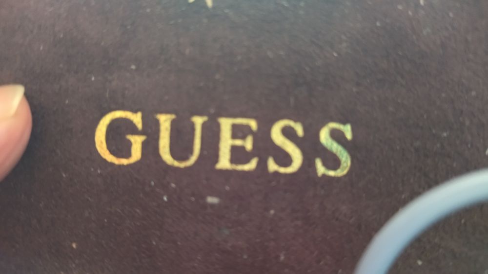 Lunettes Guess noires 10 Ostricourt (59)