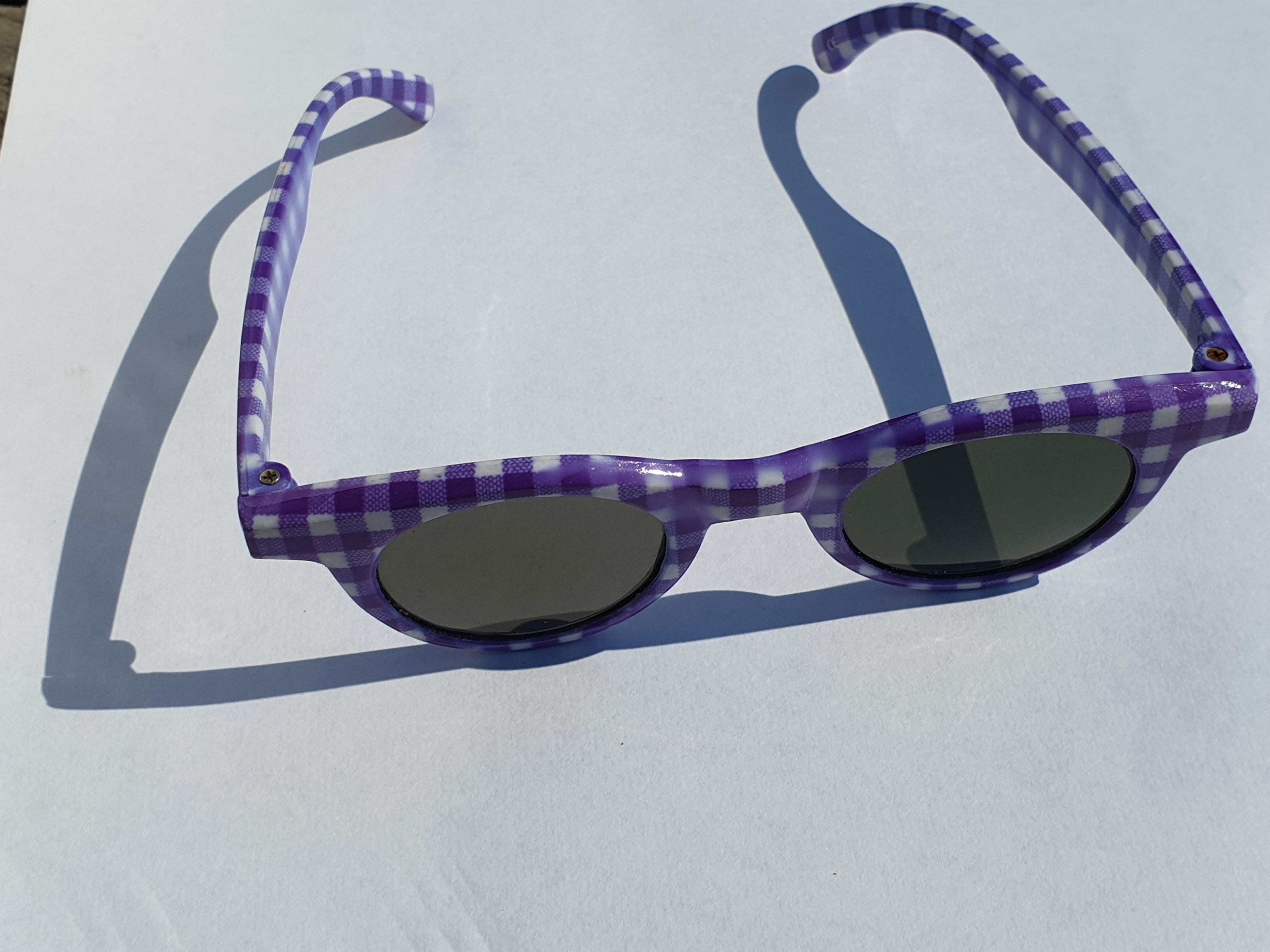 Lunettes solaires enfant NEUF 8 Antony (92)