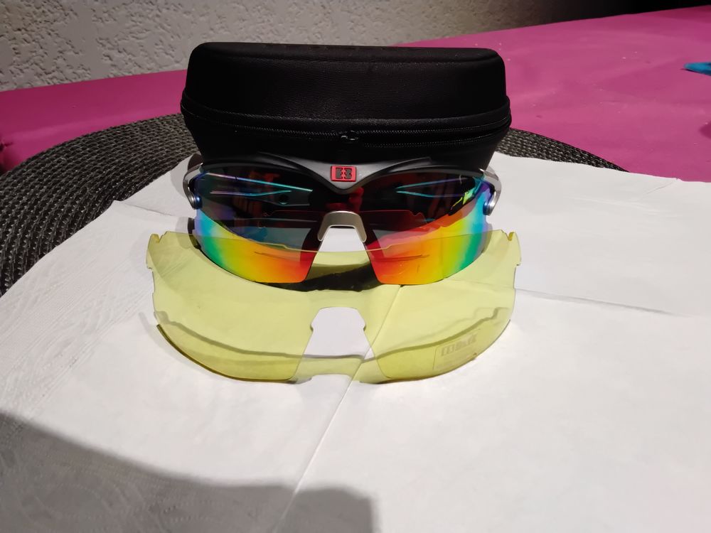 Lunettes solaires v�lo 35 Lannemezan (65)