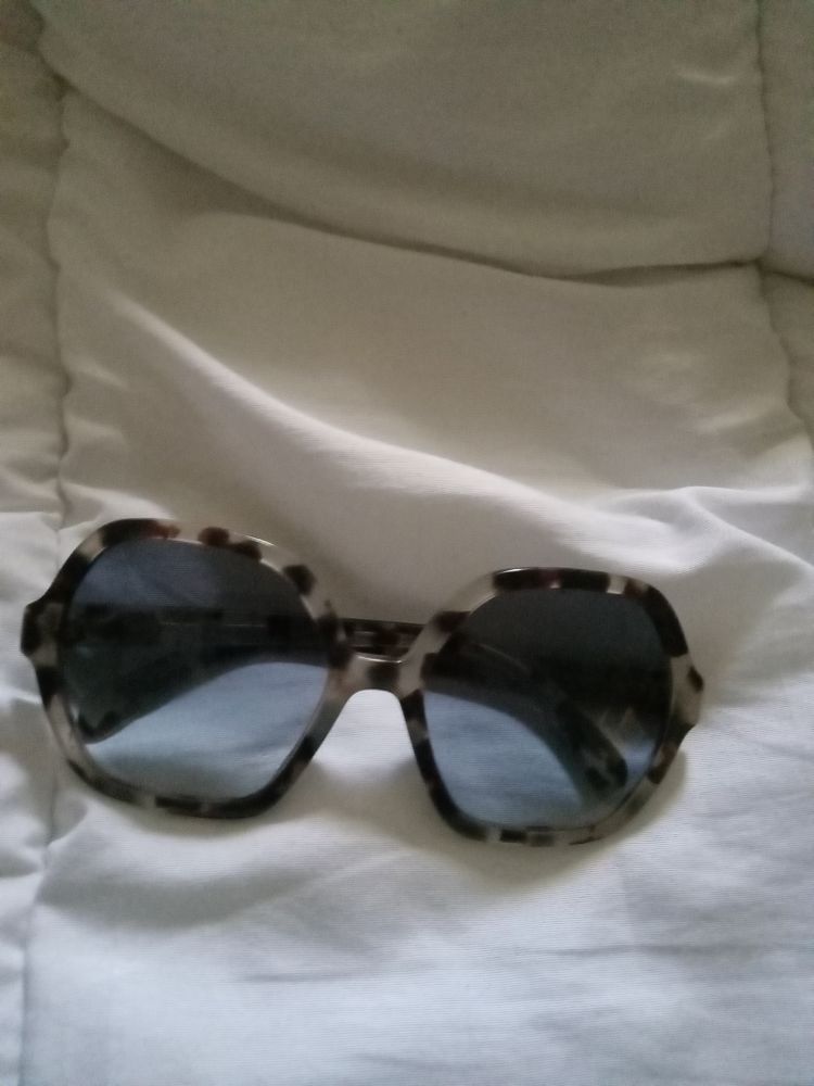 lunettes de soleil PRADA 70 Perpignan (66)
