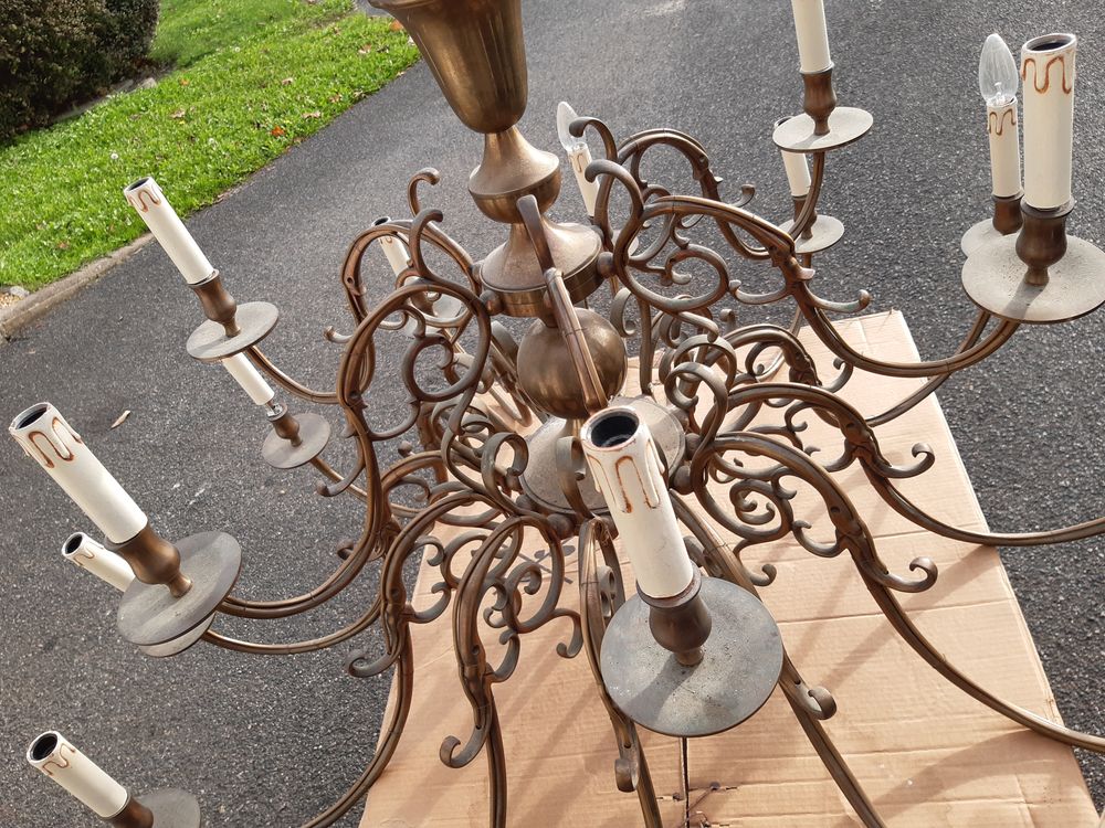 lustre ancien en �tat de marche 450 Pernay (37)