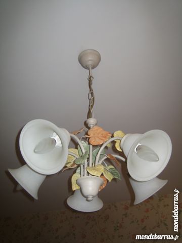 LUSTRE + 2 APPLIQUES ASSORTIES 100 Poitiers (86)