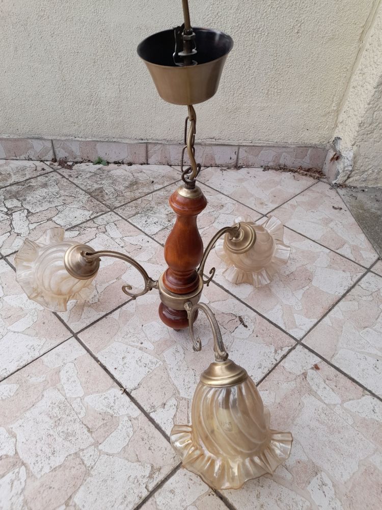 lustre avec 3 lumi�res 23 Quincy-sous-S�nart (91)