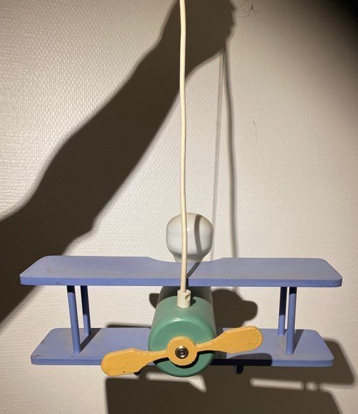 Lustre avion chambre enfant 12 Beauchamp (95)