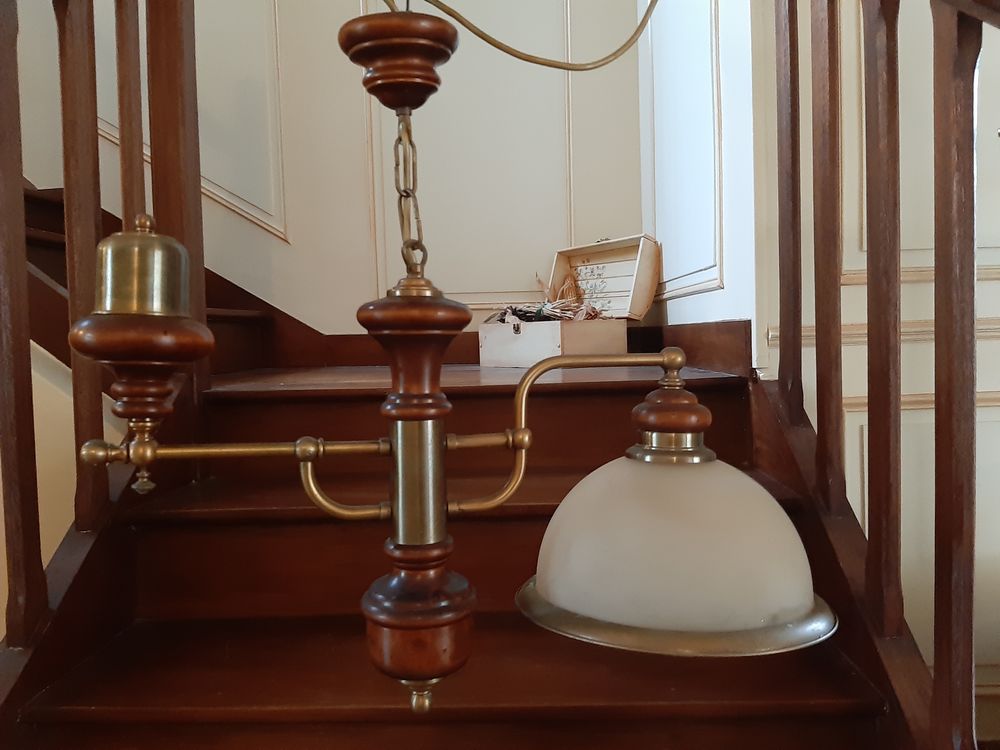 Lustre Bois Laiton 1 Lumi�re 20 Arcis-le-Ponsart (51)